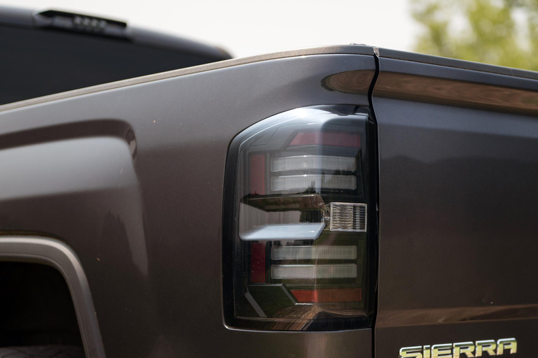 Luces traseras LED GMC Sierra XB 2014-2018