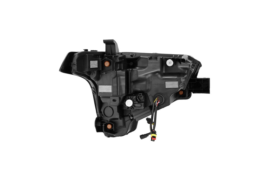 Faros LED Alpharex Luxx: Toyota Tundra/Sequoia (22+)