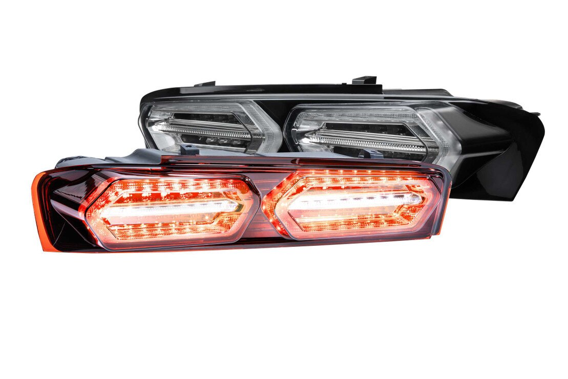 Luces LED traseras XB: Chevrolet Camaro (16-18) (par/renovación/rojo)