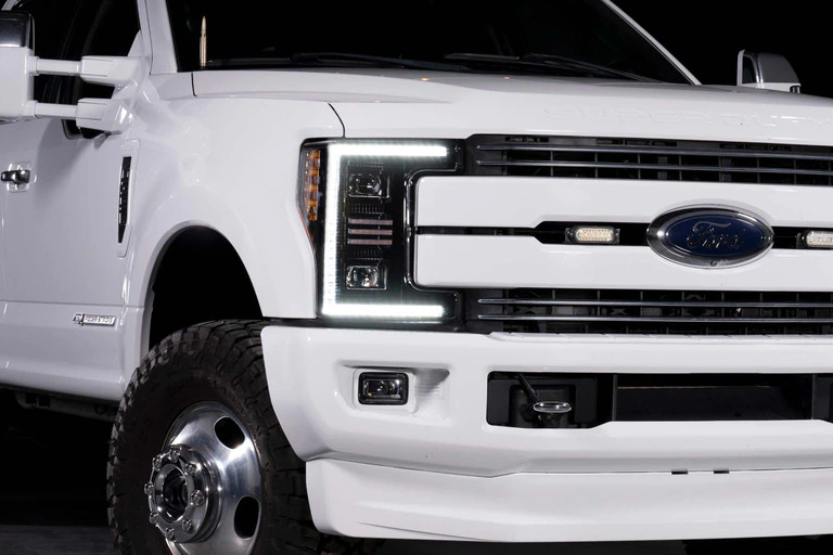 Faros LED híbridos Ford Super Duty XB 2017-2019