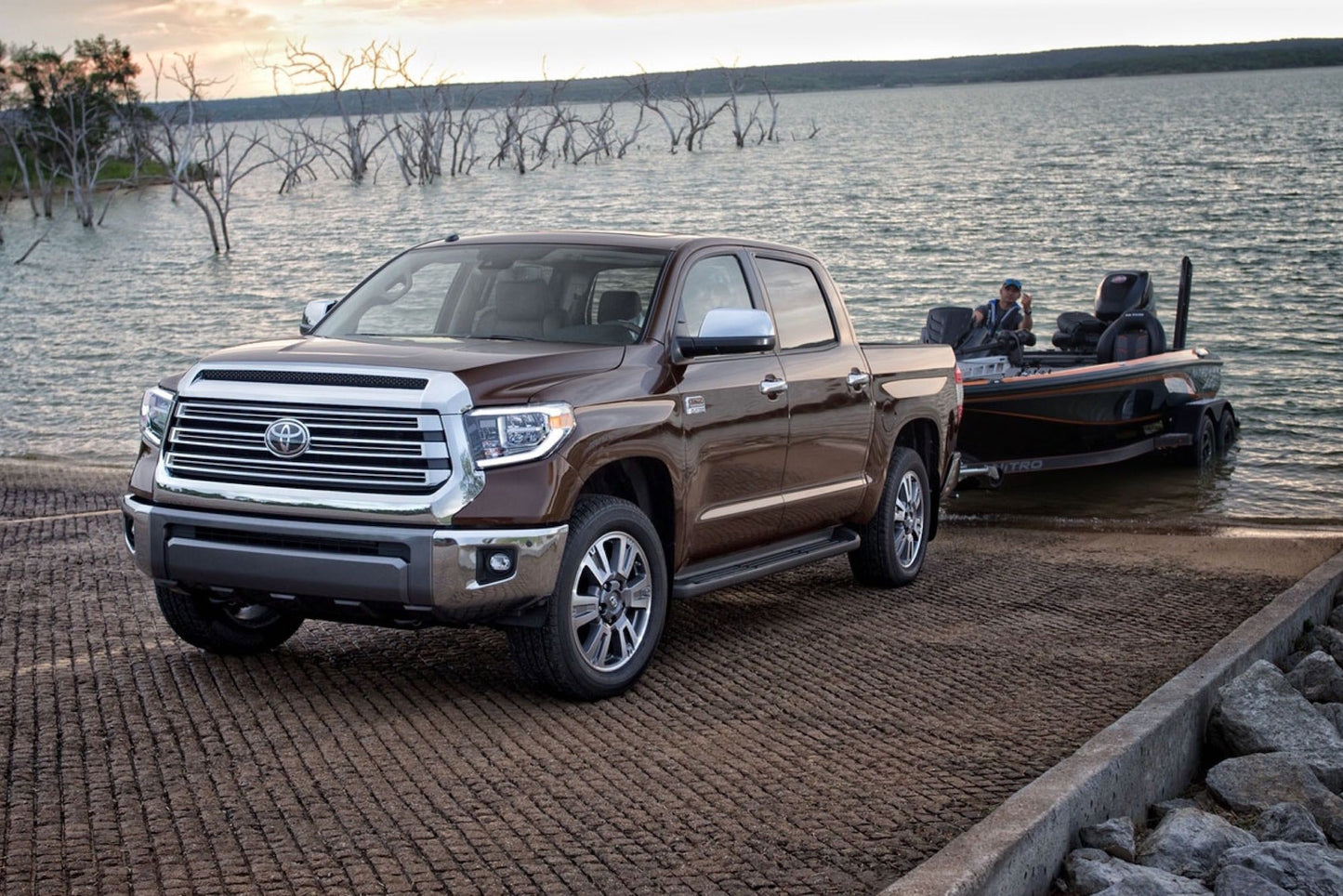 OEM-LED-Scheinwerfer: Toyota Tundra 2014-2021