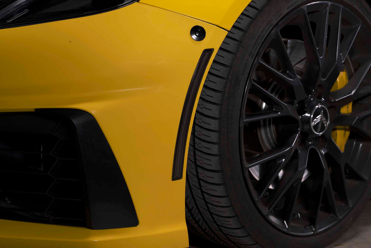 Marcadores laterales delanteros del Chevrolet Corvette C7 XB 2014-2019 (ámbar/par)