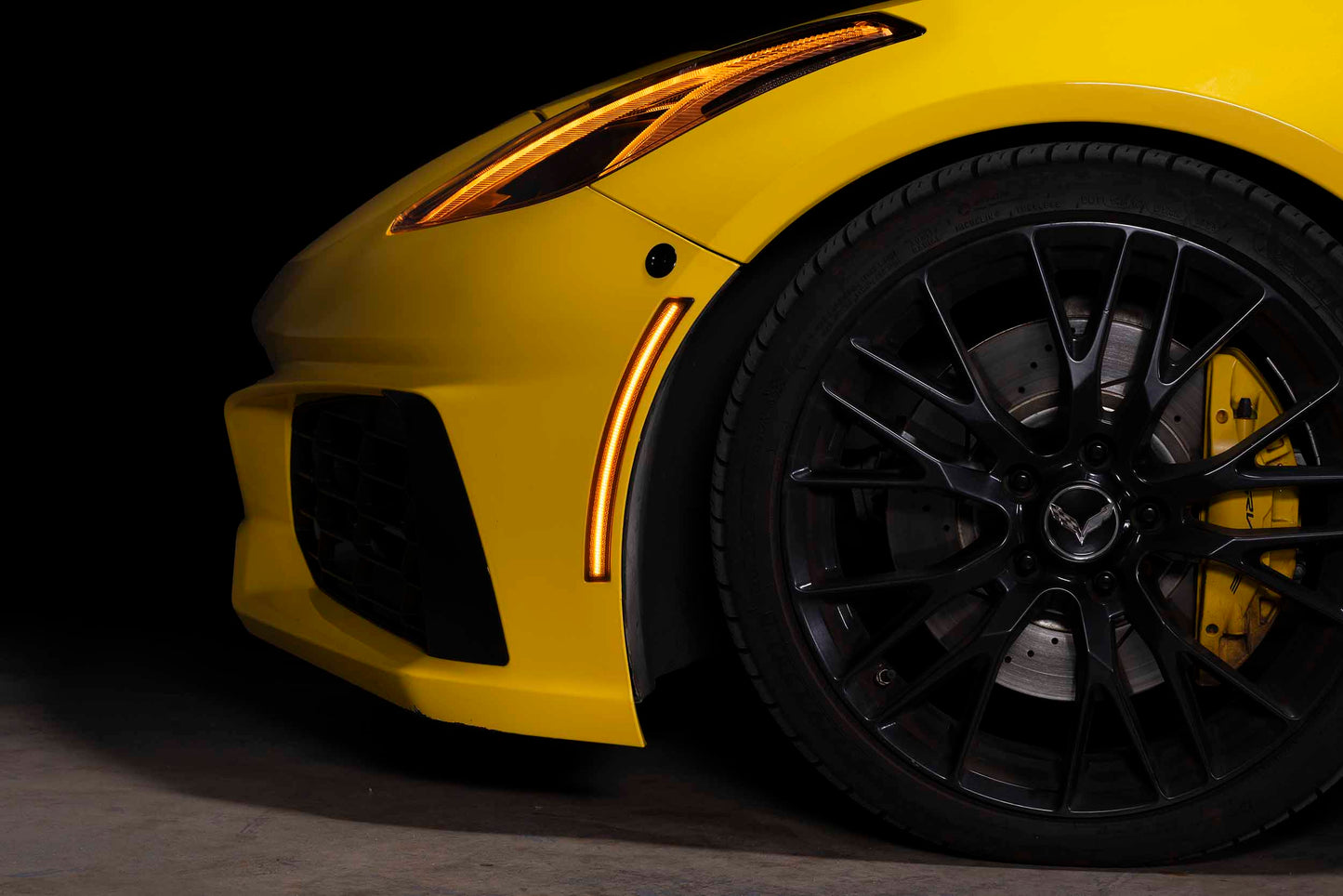 Marcadores laterales delanteros del Chevrolet Corvette C7 XB 2014-2019 (ámbar/par)