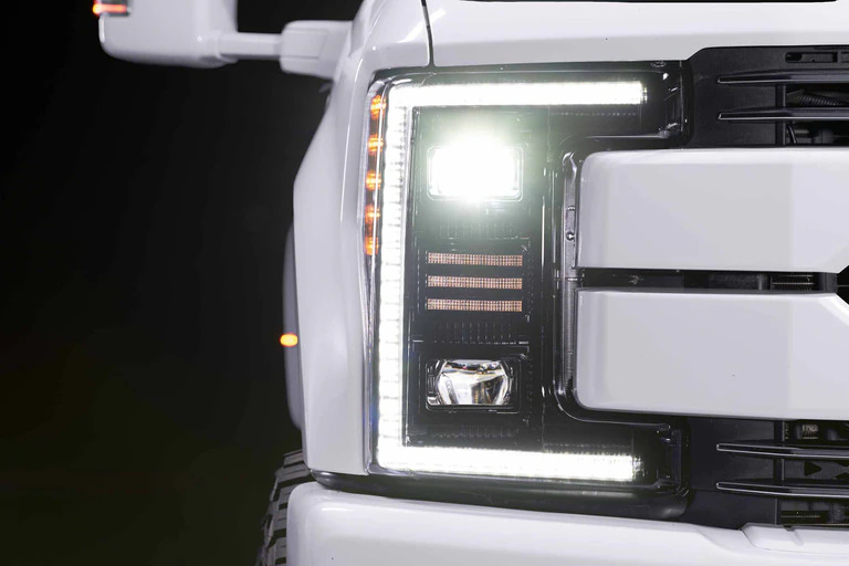 Faros LED híbridos Ford Super Duty XB 2017-2019