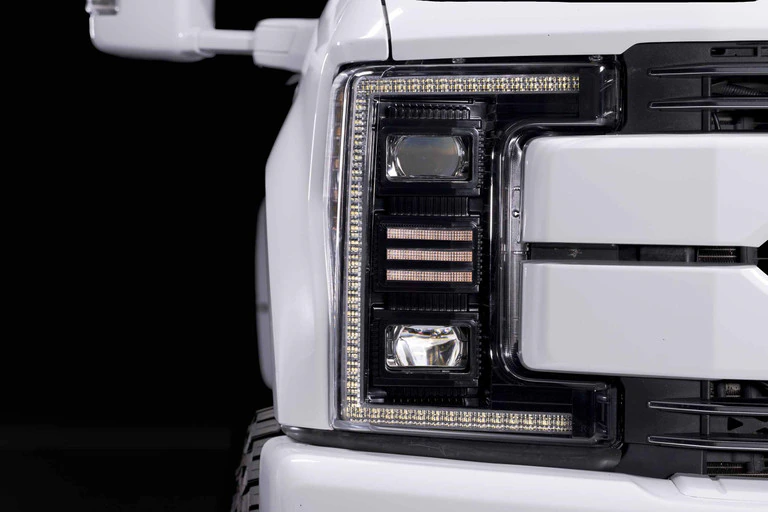 Faros LED híbridos Ford Super Duty XB 2017-2019