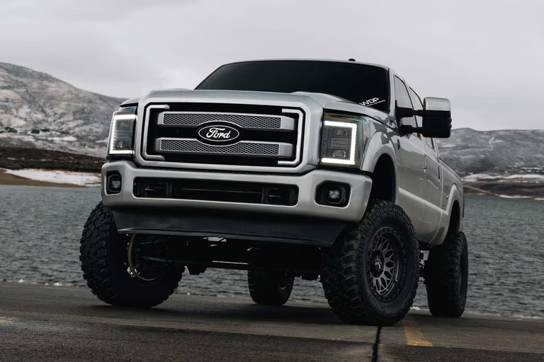 Faros LED híbridos XB: Ford Super Duty (11-16) (par/ajustable)