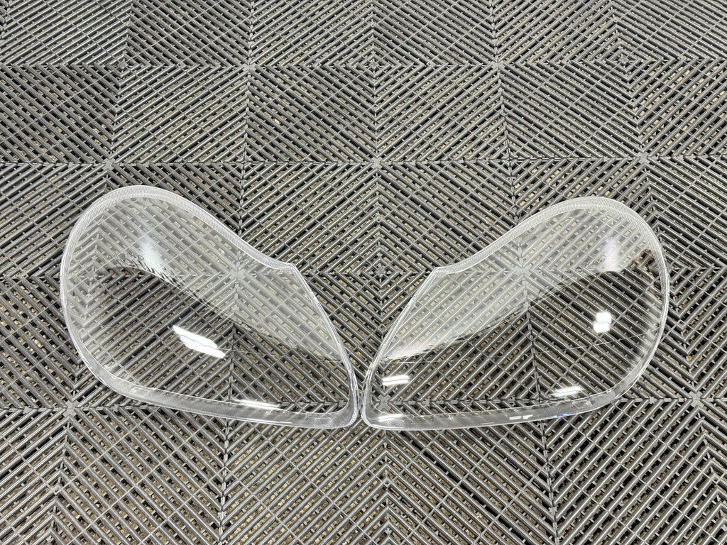 2003-2006 Porsche Cayenne 955 Replacement Headlight Lens