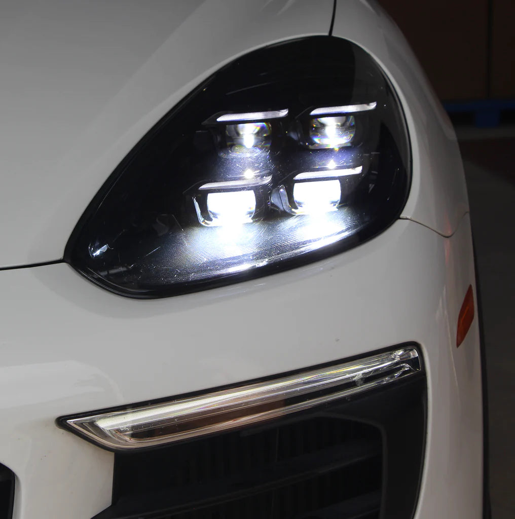 Faros delanteros LED estilo Matrix Porsche Cayenne 958 HD 2011-2018