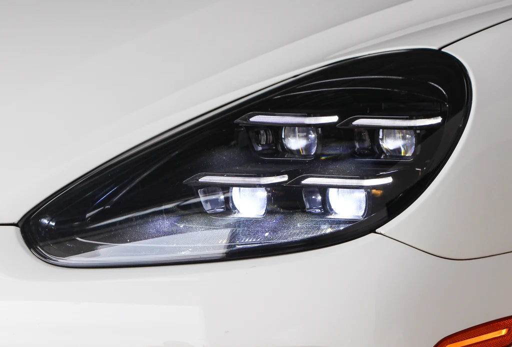 Faros delanteros LED estilo Matrix Porsche Cayenne 958 HD 2011-2018