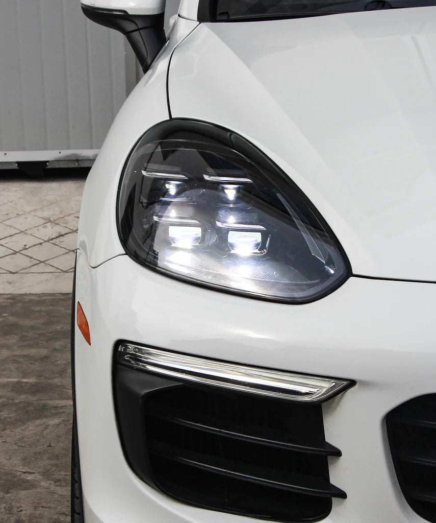 Faros delanteros LED estilo Matrix Porsche Cayenne 958 HD 2011-2018