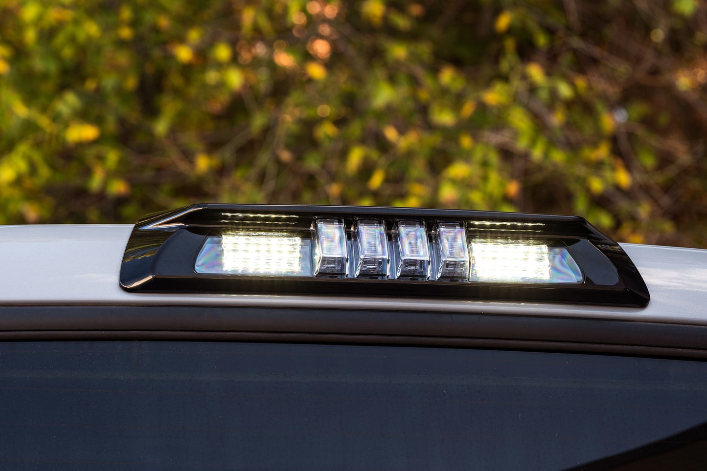 Luz de freno LED X3B: GMC Sierra (14-18)