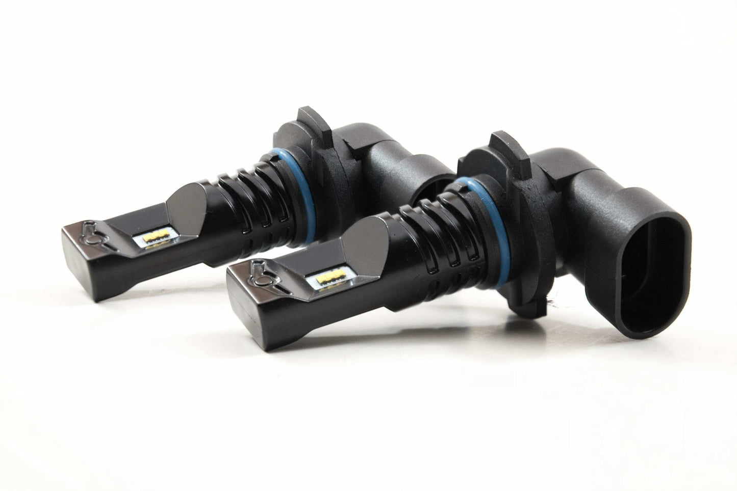 9005/HB3: Xtreme LED CMB (5000K)