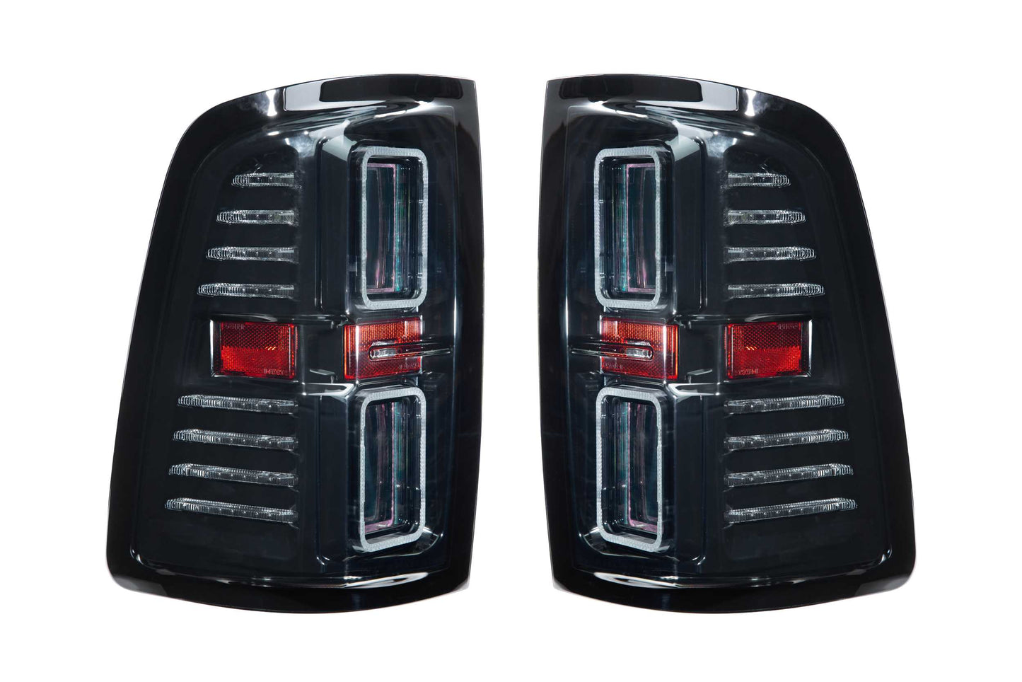 Luces LED traseras XB: Dodge Ram 1500 (19+) (par/ahumadas)