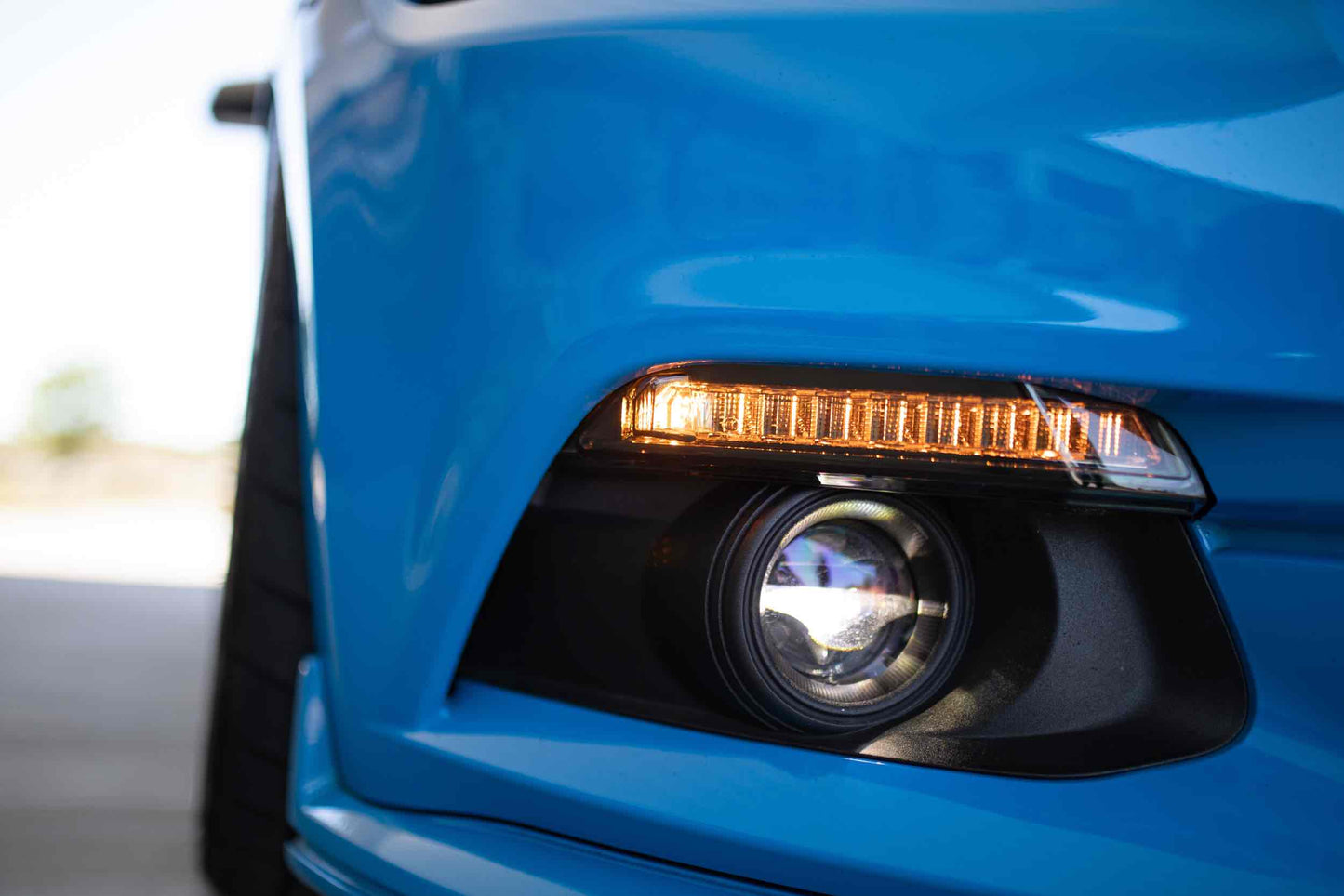 Giros de LED XB: Ford Mustang (15-17) (par/ahumado)