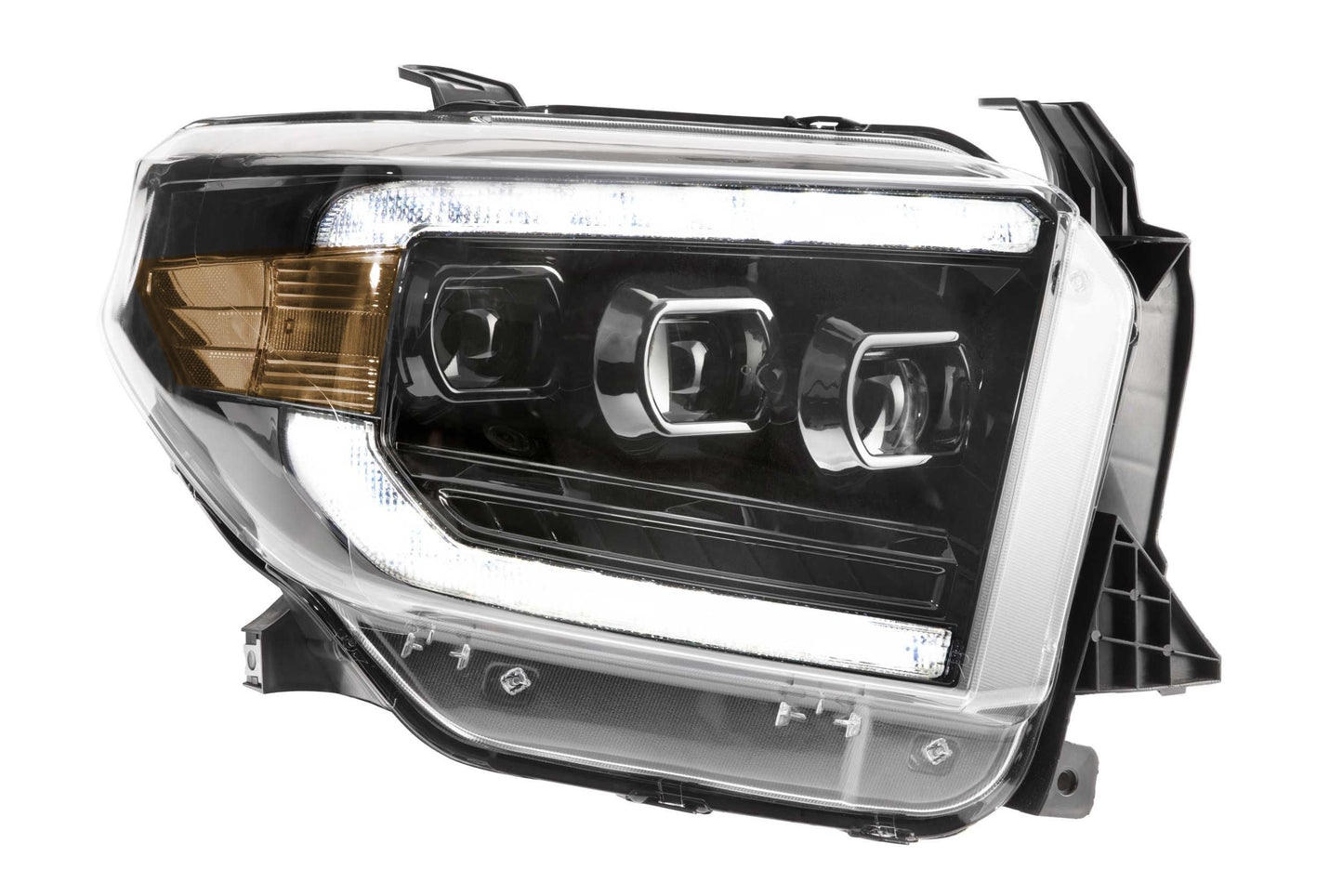 XB Adapter: Toyota Tundra (14-20) OEM LED Harness (pc)