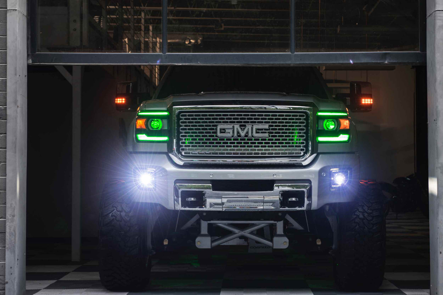 Placas DRL de píxeles de perfil: GMC Sierra 14-15 (juego)