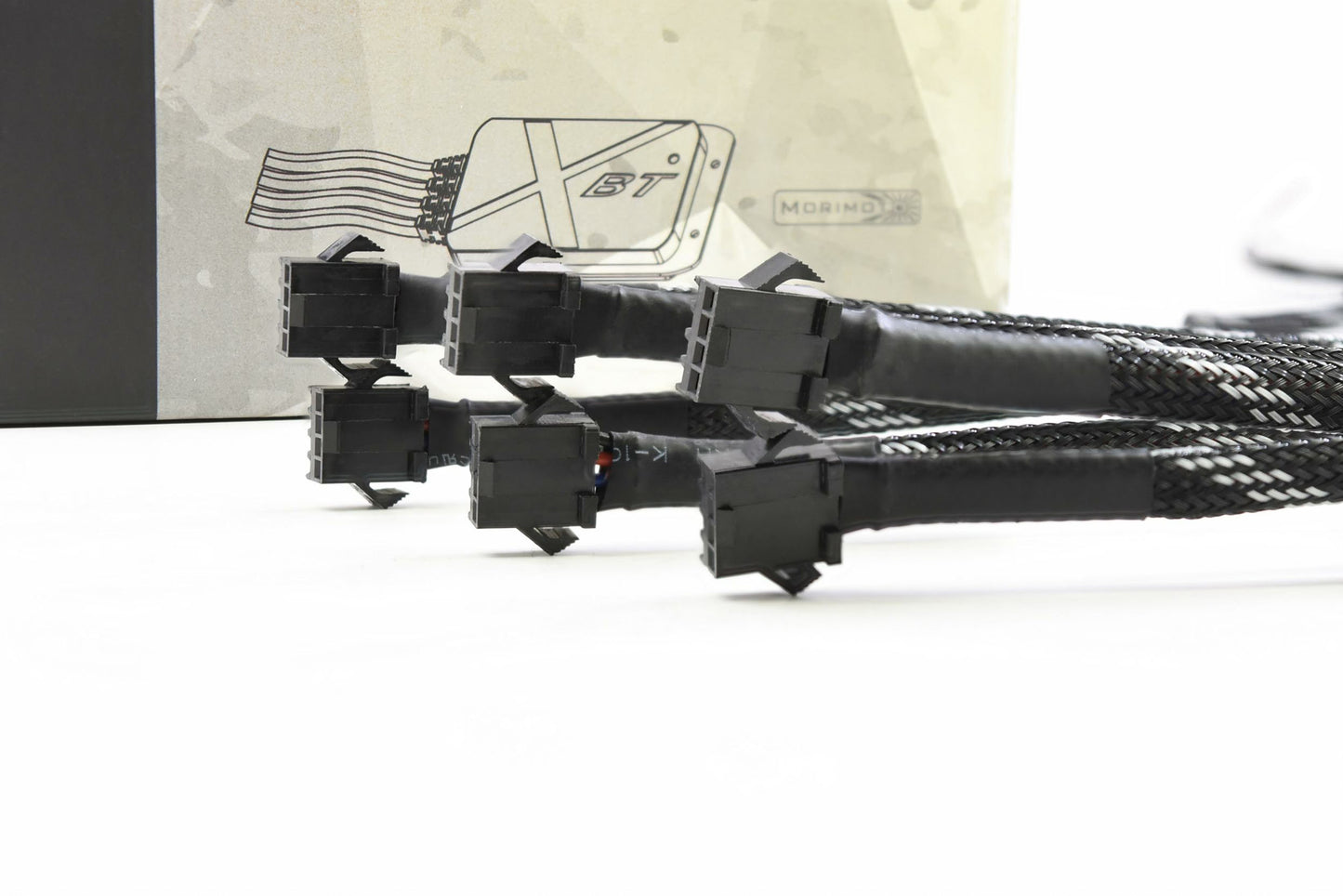 RGBW-Controller: Morimoto XBT (1x5 / 2x4-Draht-Universalstandard)