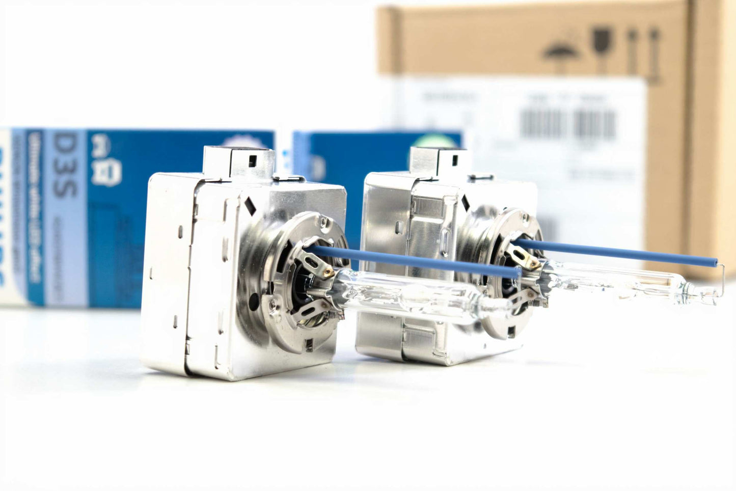 D3S: Philips 42403 WHV2 (5000K)