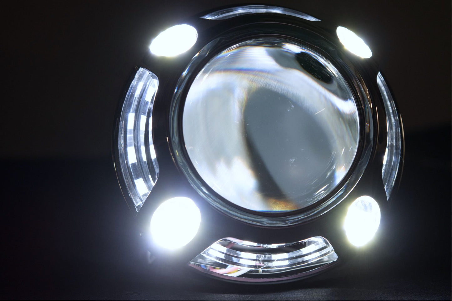 Panamera 1.0 (Weiß/Bernsteinfarbene LED-Umschaltung)