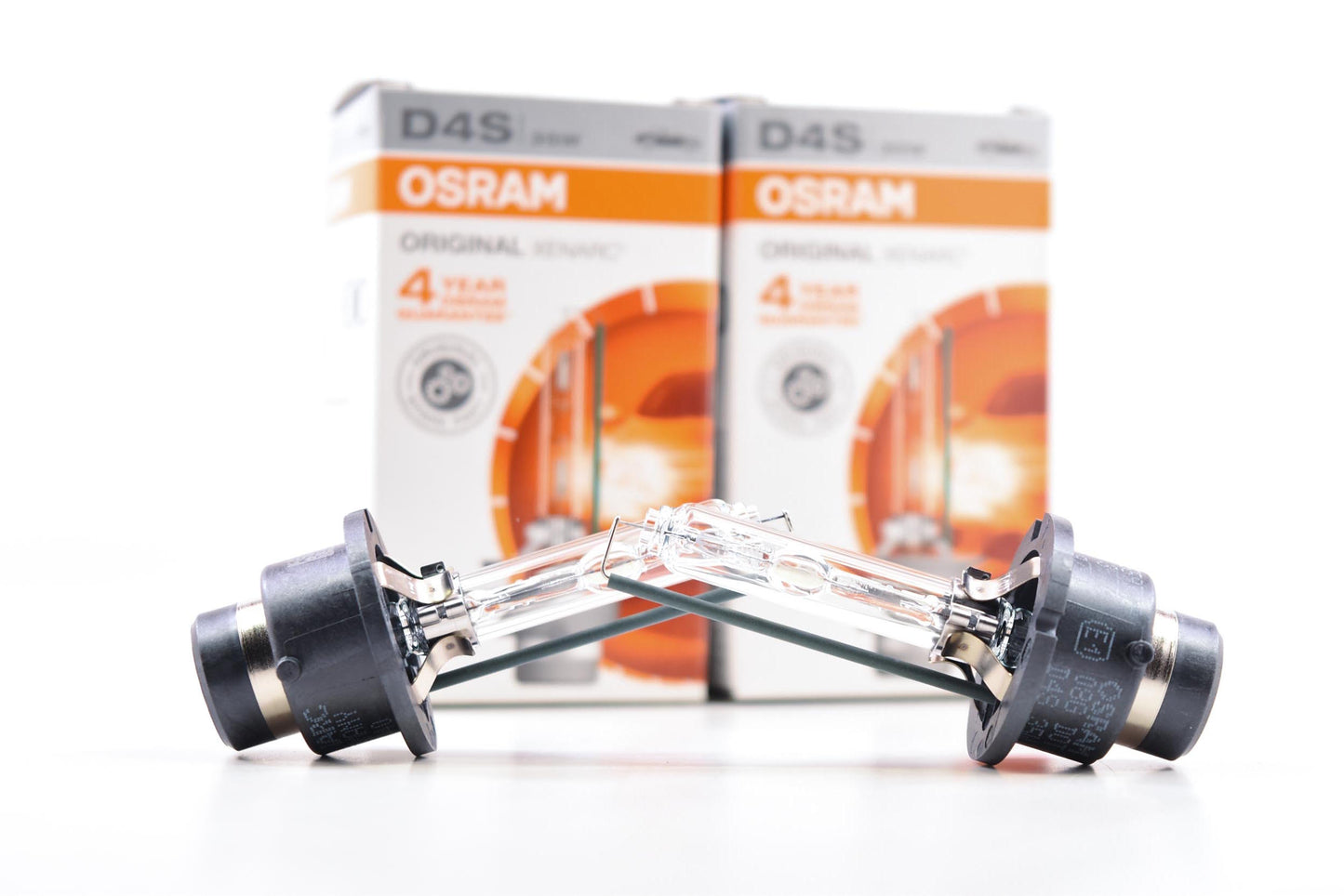 D4S: Osram 66440 (4200K)