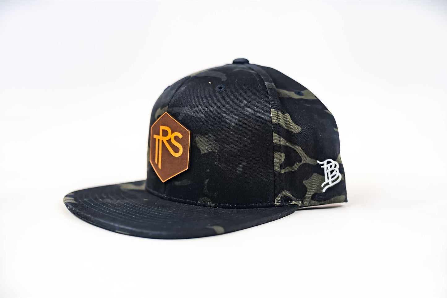 Hut: Schwarzes MultiCam mit TRS-Lederpatch