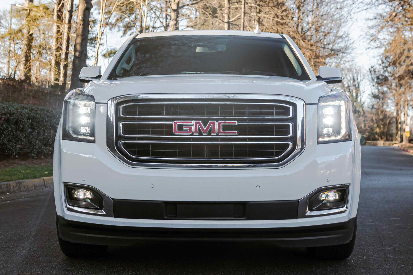 Faros LED GMC Yukon XB 2015-2020