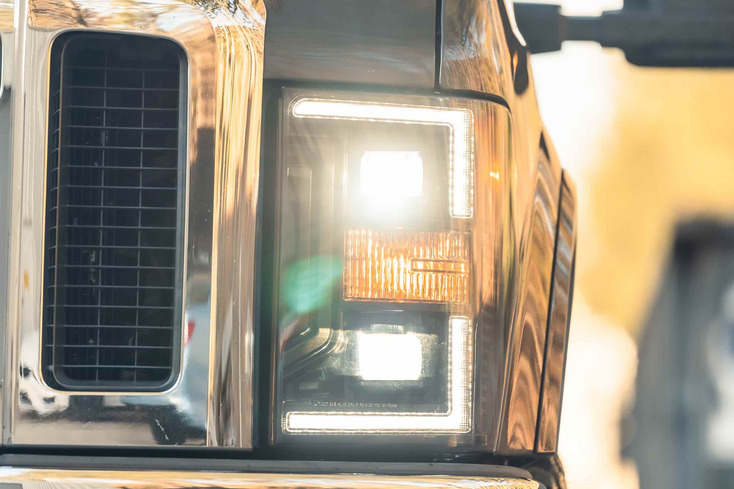 Faros LED híbridos XB: Ford Super Duty (08-10) (par/aSM)
