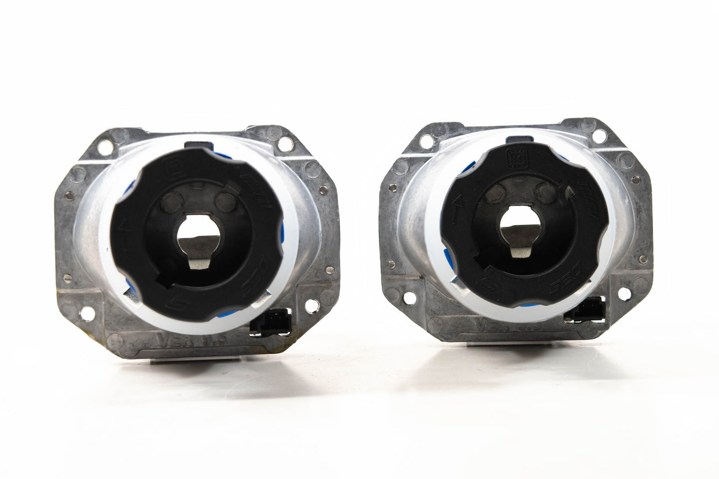 Bi-Xenón: Morimoto Micro D2S 5.0 (2,5 pulgadas) (volante a la izquierda)
