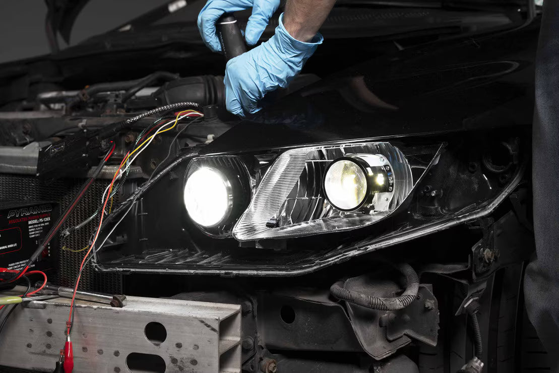 Bixenón: Morimoto Mini H1 8.0 (volante a la izquierda)