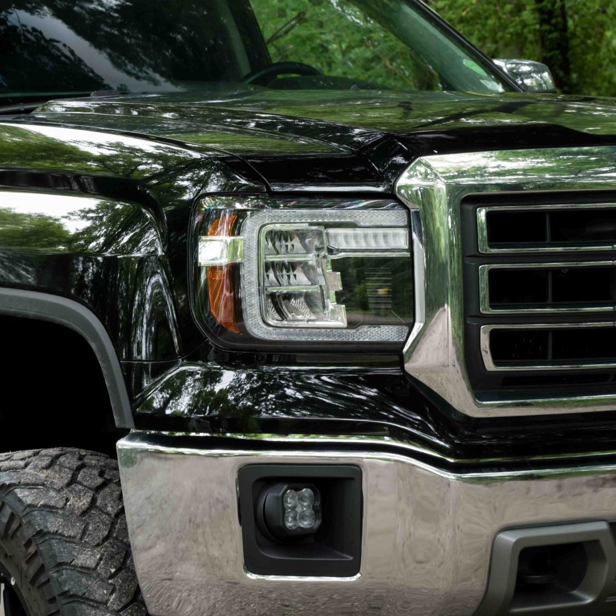 Par de faros delanteros reflectores LED para GMC Sierra 1500 14-18 y GMC Sierra 2500/3500 15-19 Form Lighting