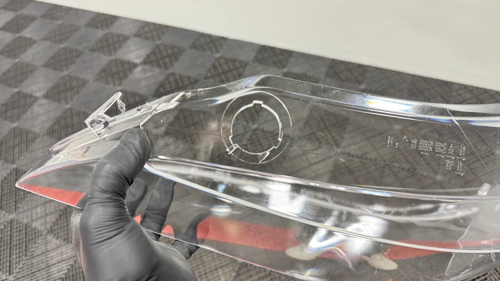 2008-2010 BMW E60 5-Series Replacement Headlight Lenses w/o LED Brow