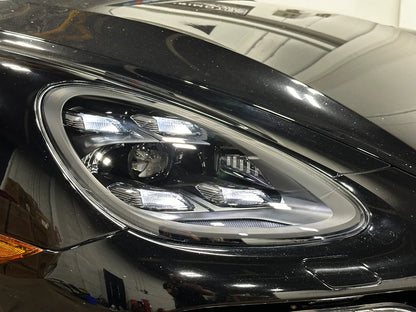 Porsche Cayenne 958 2011-2018 Matrix Style LED Headlights