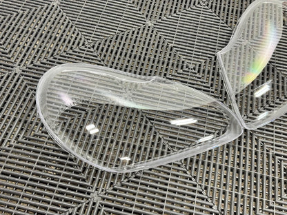 2003-2006 Porsche Cayenne 955 Replacement Headlight Lens