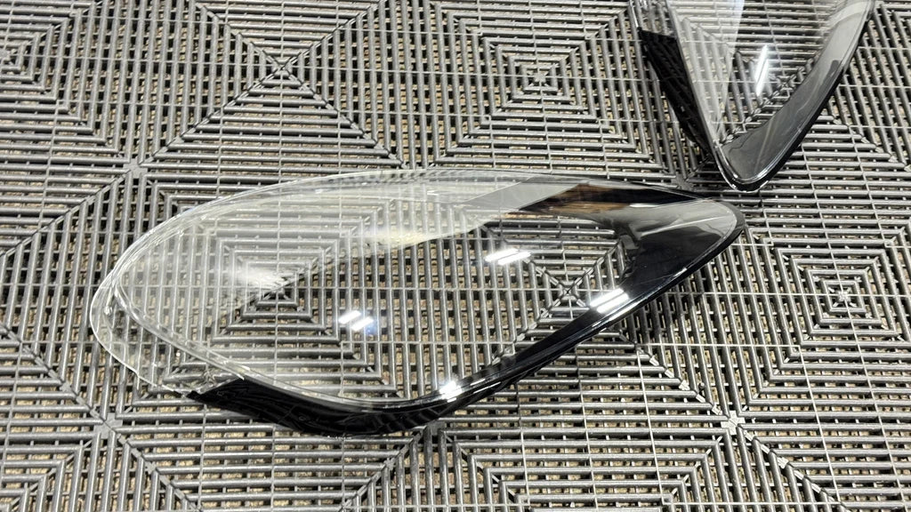 2019-2023 Porsche Cayenne 99Y0 Replacement Headlight Lens