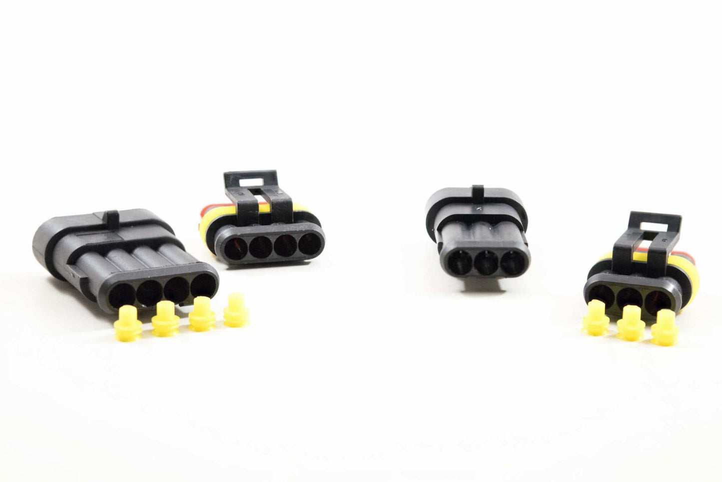 Connector: AMP Female - 3 pin
