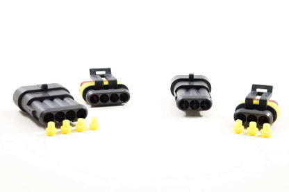 Connector: AMP Male - 4 pin