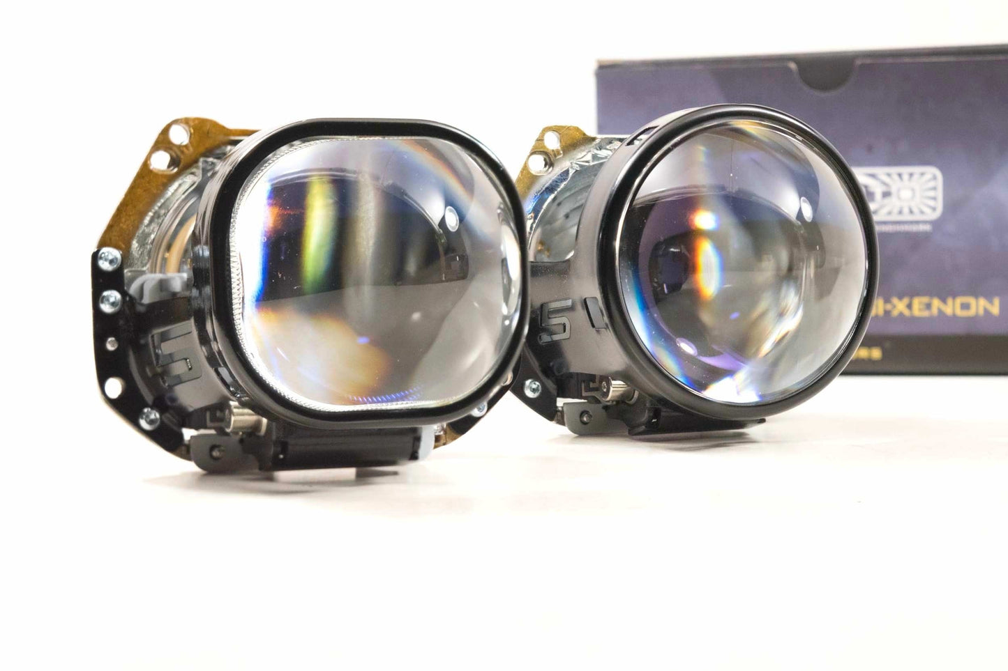 Bi-Xenon: Morimoto Mini D2S 5.0: (Round Lens/LHD)