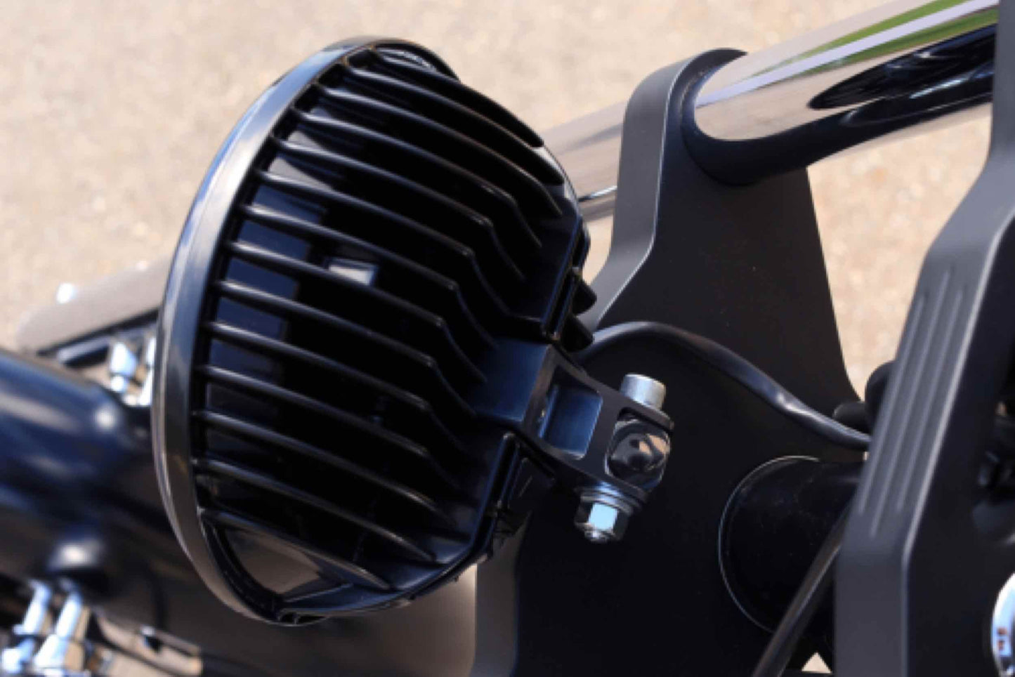 Altavoz JW: 8791A2-12V Montaje en pedestal (negro)