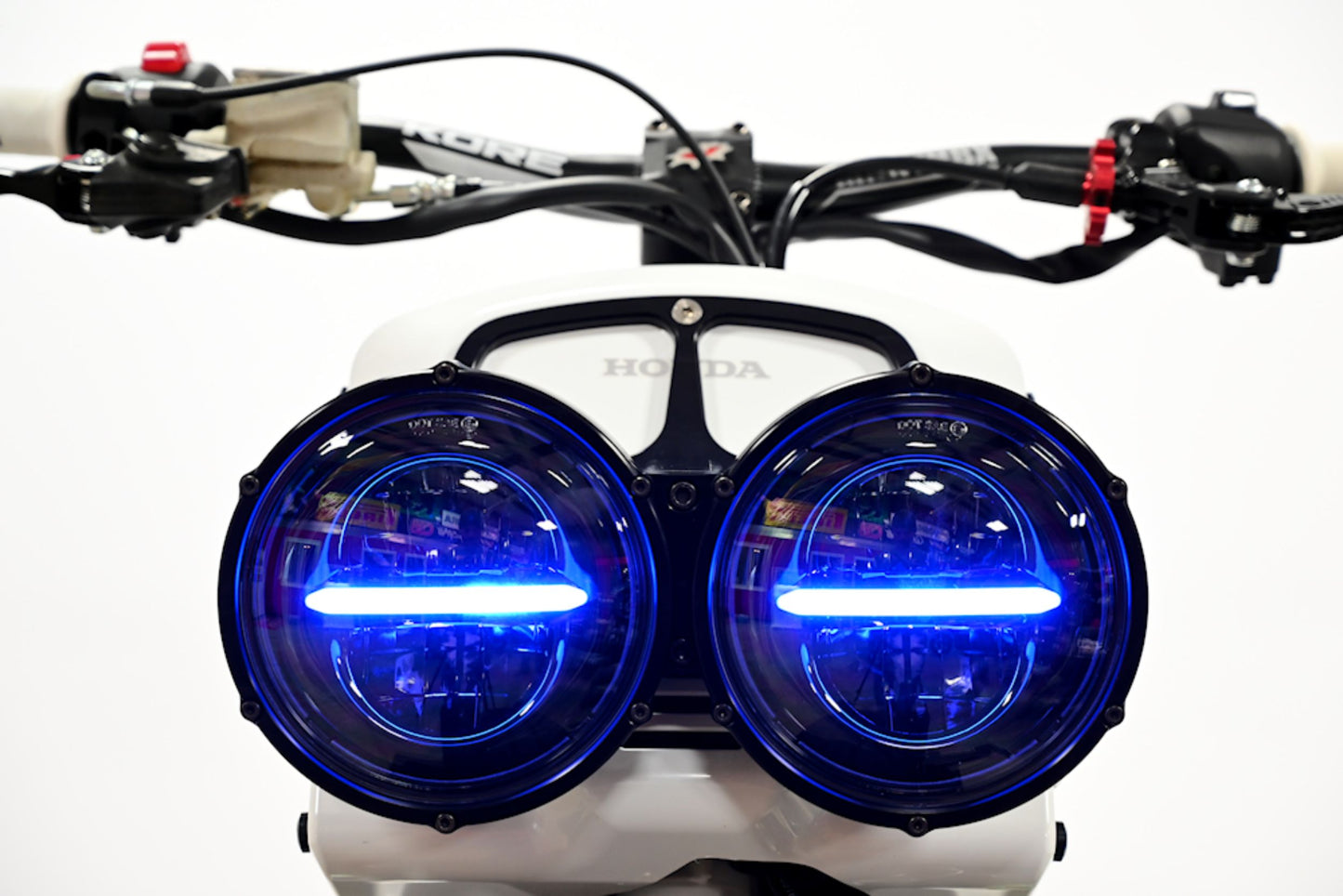 XKChrome RGB LED 5.75in Headlight Kit: Chrome w/o Controller