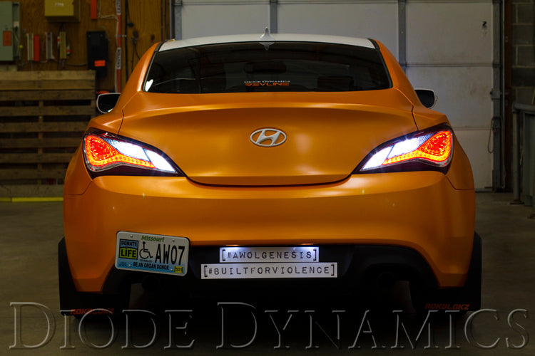 Kit de luces traseras y de giro para Hyundai Genesis Coupe con diodos dinámicos de etapa 2 de respaldo