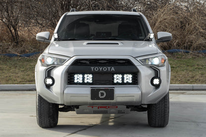 SS5 Stealth-Kühlergrill, LED-2-Pod-Kit für 2014–2023 Toyota 4Runner, Sport White Combo Diode Dynamics